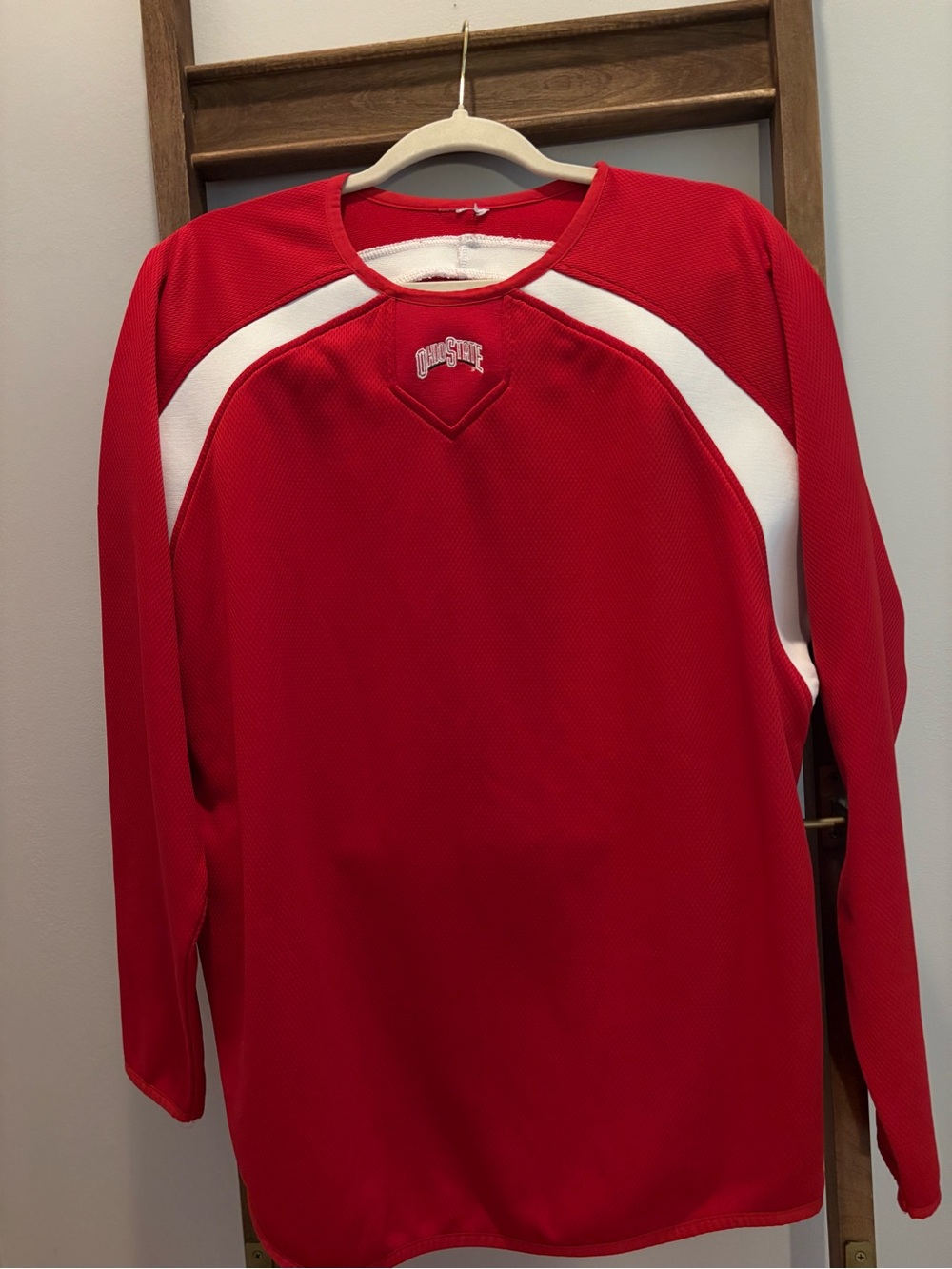 Majestic Red and White Men's Athletic Pullover (0012)